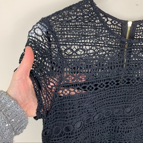 Juicy Couture Black Linear Lace Guipure Cocktail Dress Sz 2 Exposed Gold Zipper - Picture 7 of 16